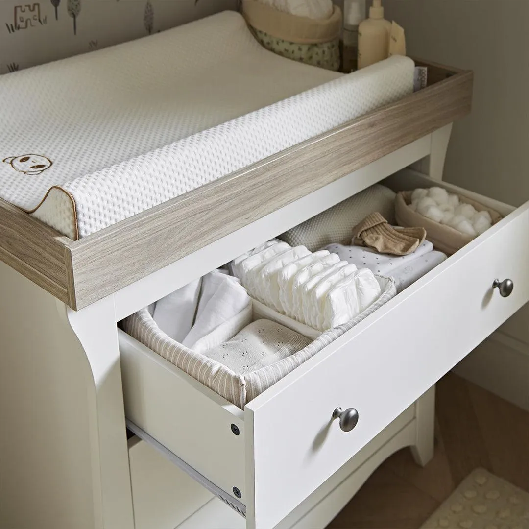 CuddleCo Clara 3 Piece Set 3-Drawer Dresser Cot Bed   Wardrobe - White/Ash