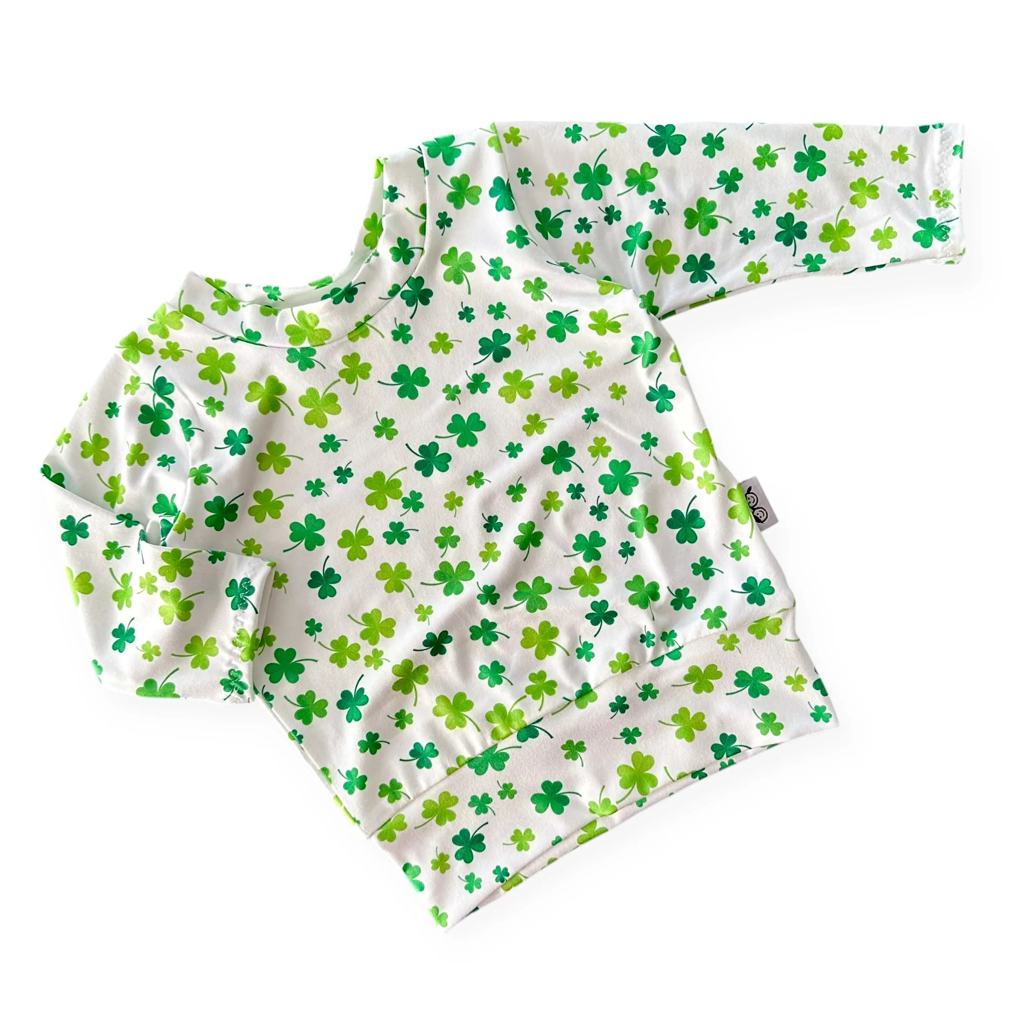 Dainty Shamrocks Lounge Set